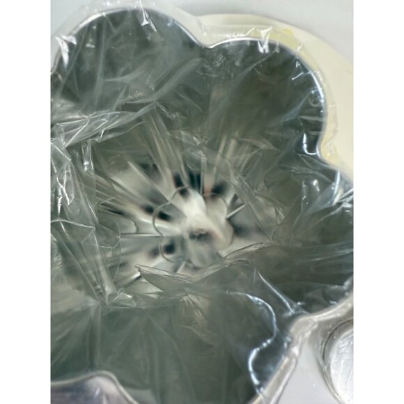 The Pampered Chef Bread Tube Canister Flower VTG Kitchen Tool Gadget Appetizers - Picture 7 of 11